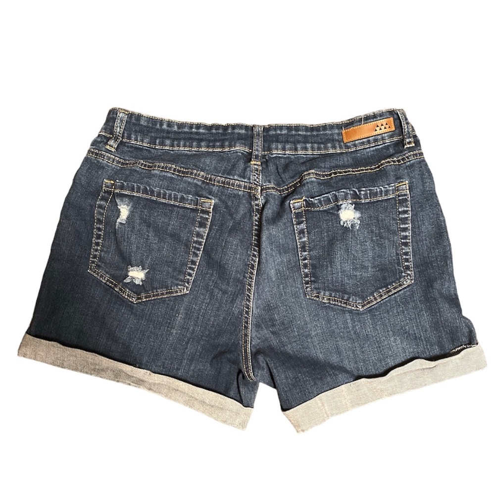 ****No Longer Available**** Dollhouse Dylan Distressed Jeans Shorts - Picture 2 of 14